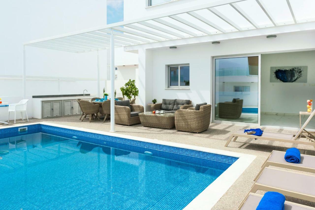 Villa Roberta Ayia Napa Bagian luar foto