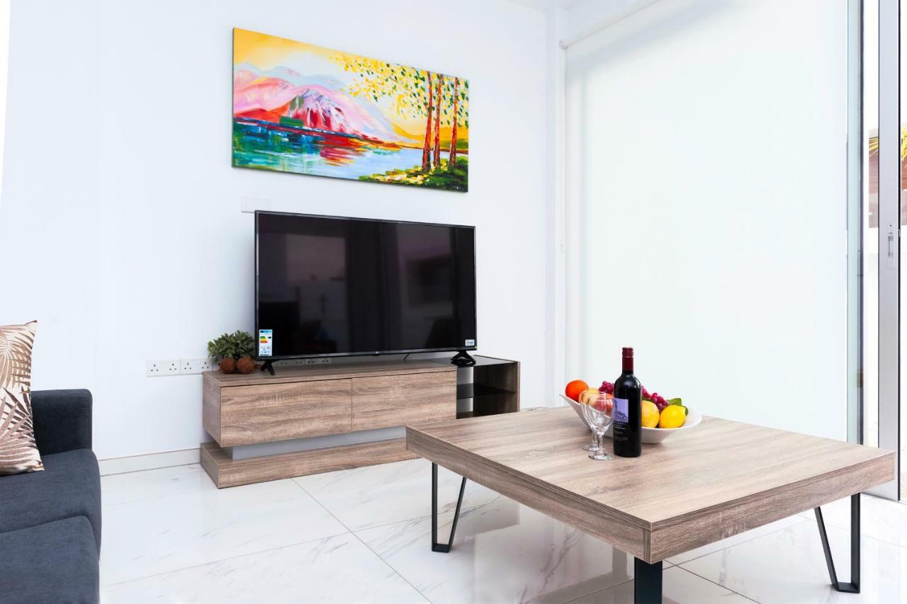 Villa Roberta Ayia Napa Bagian luar foto