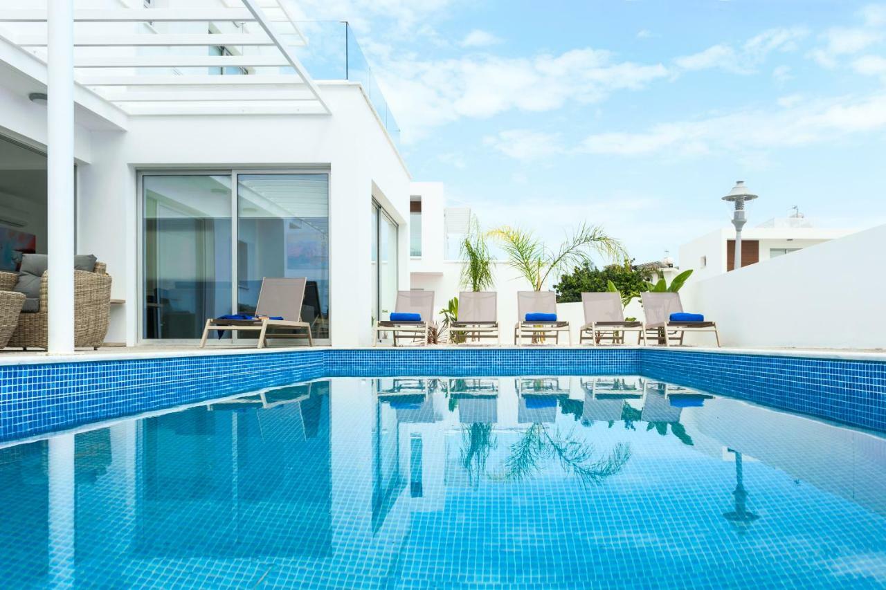 Villa Roberta Ayia Napa Bagian luar foto